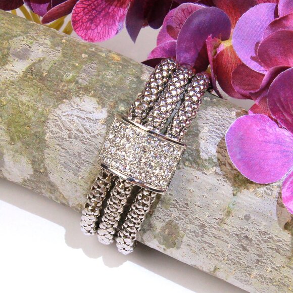 Silver Tone Chainmail Stretch Bracelet - Picture 3 of 8